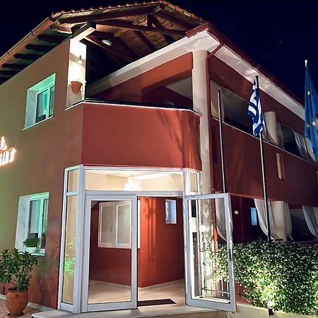 Hotel Sun Sight Pefkochori Exterior photo