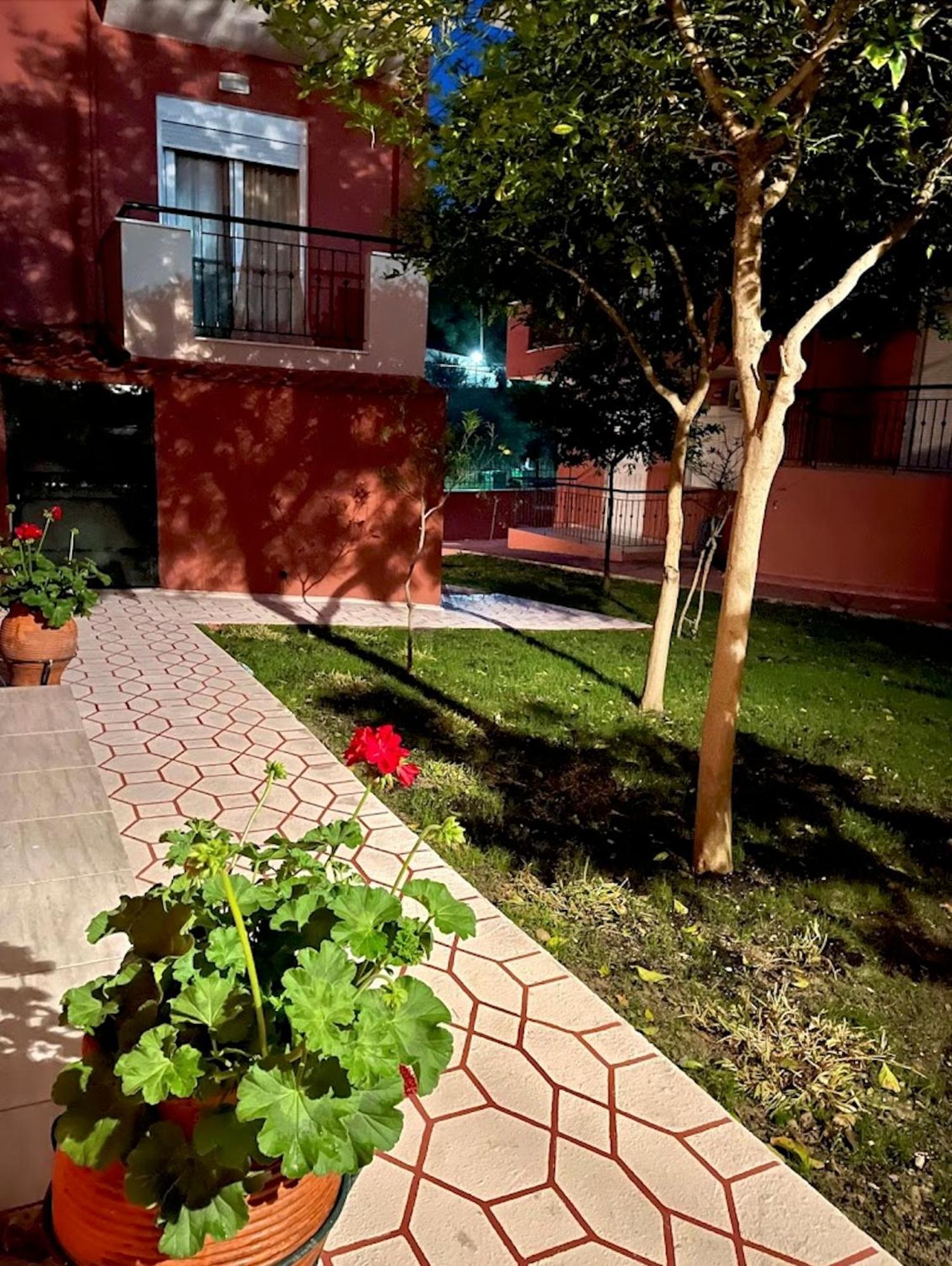 Hotel Sun Sight Pefkochori Exterior photo